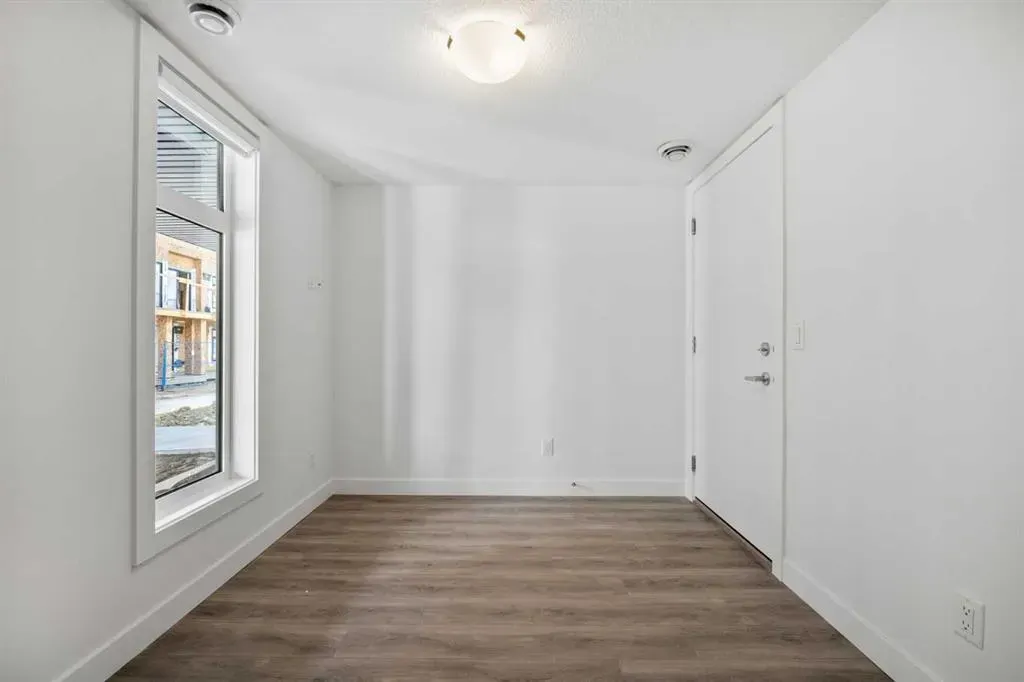 8235 8 Avenue SW, #116