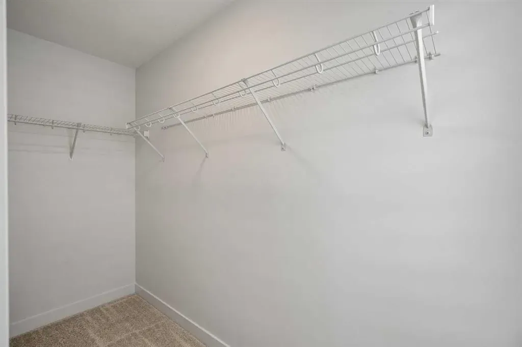 550 Seton Circle SE, #302