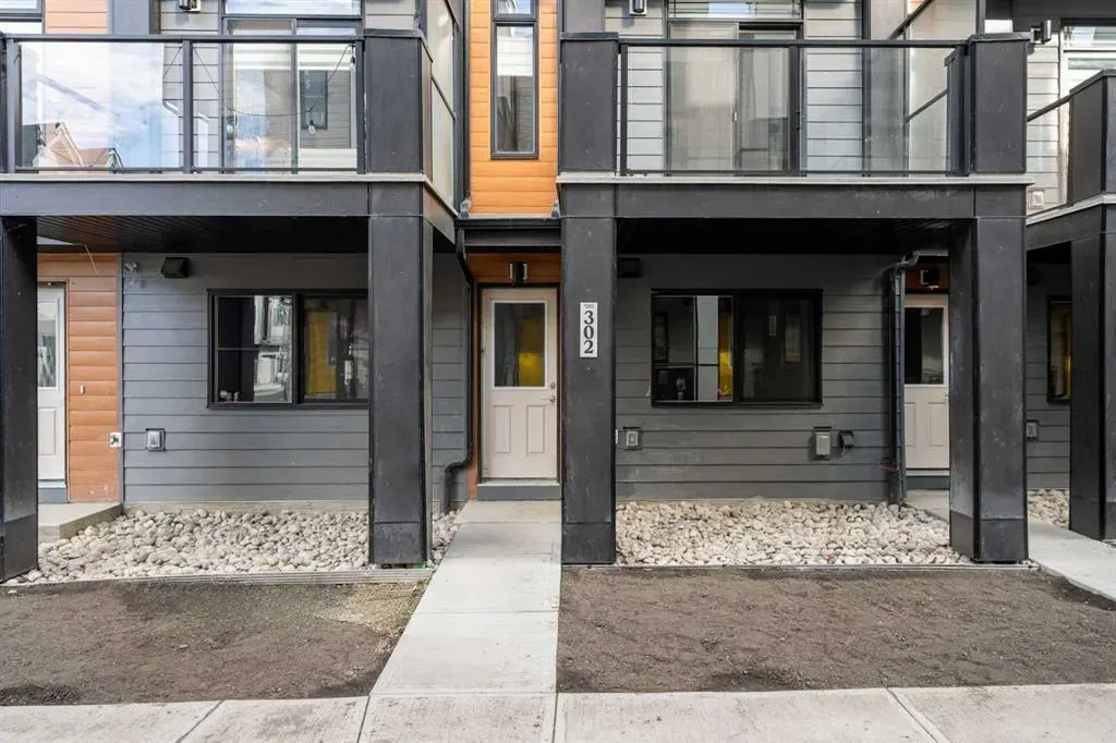 550 Seton Circle SE, #302