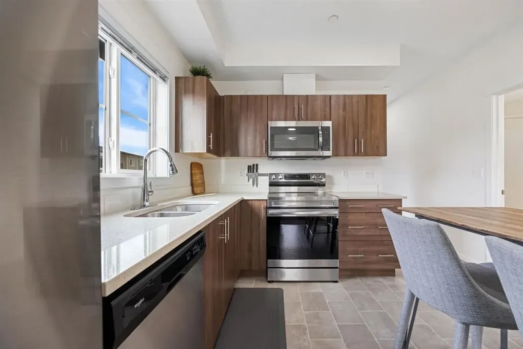 215 Legacy Boulevard SE, #3308