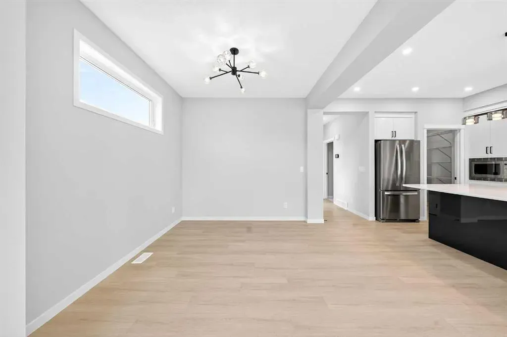 227 Lucas Gardens NW