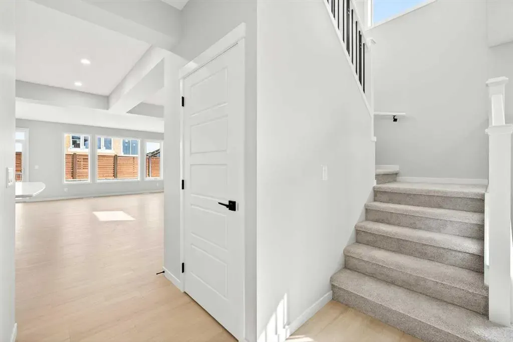227 Lucas Gardens NW