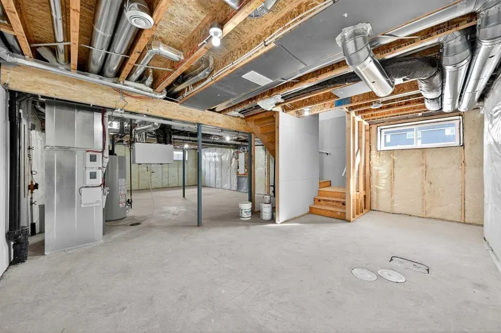227 Lucas Gardens NW