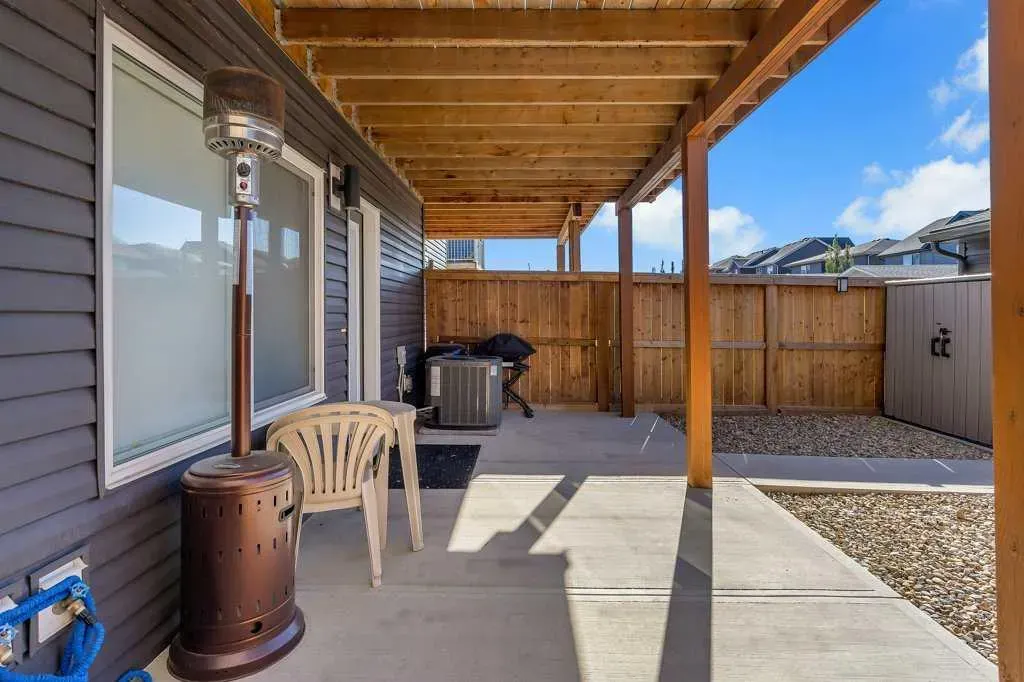 286 Carringvue Way NW