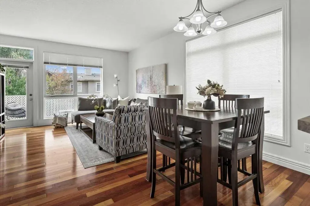 164 Rockyledge View NW, #1