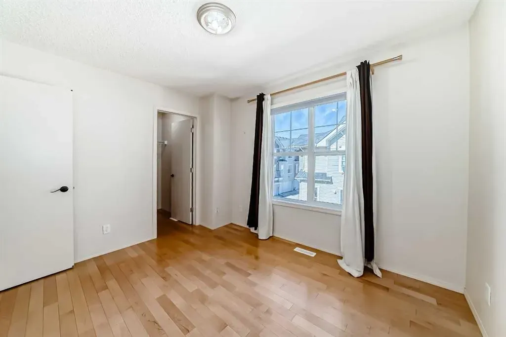 63 Toscana Gardens NW
