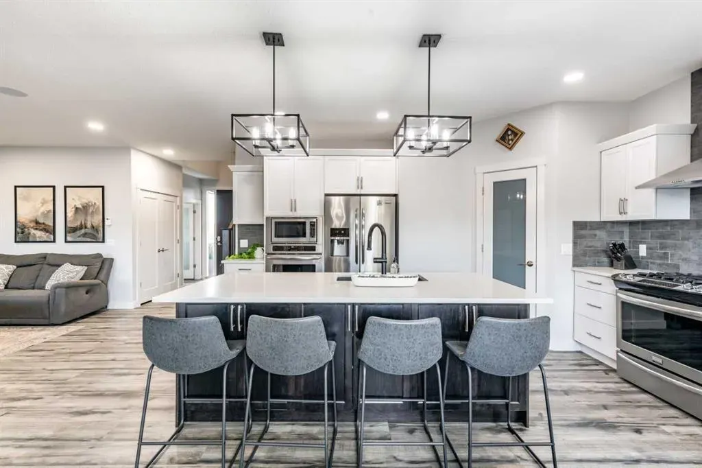 420 Ranchview Road NE