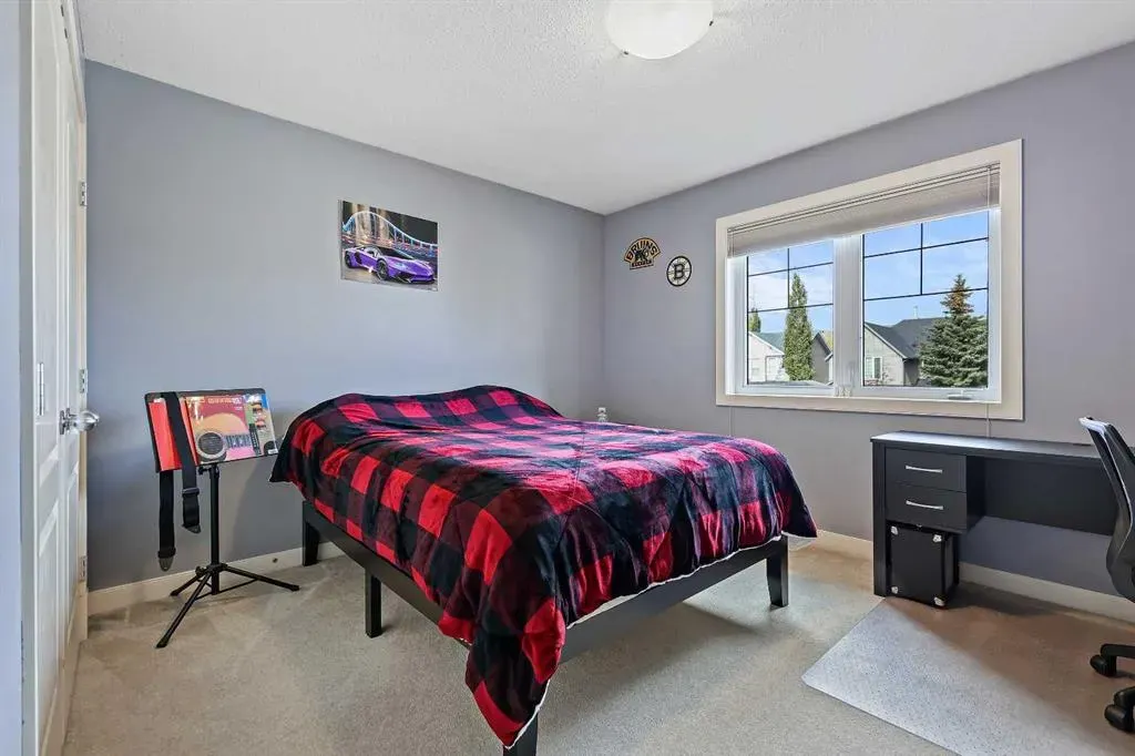 209 Discovery Ridge Way SW