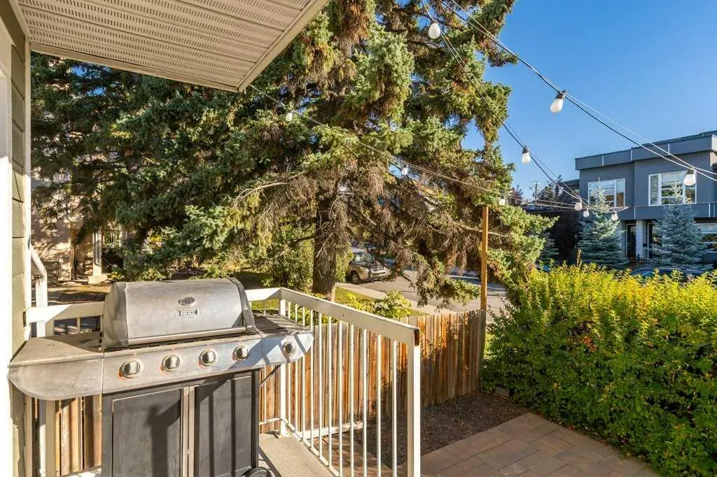 1939 25A Street SW, #4