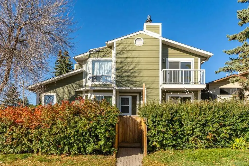 1939 25A Street SW, #4