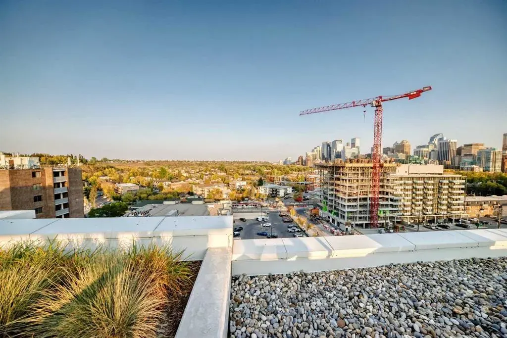 1107 Gladstone Road NW, #311