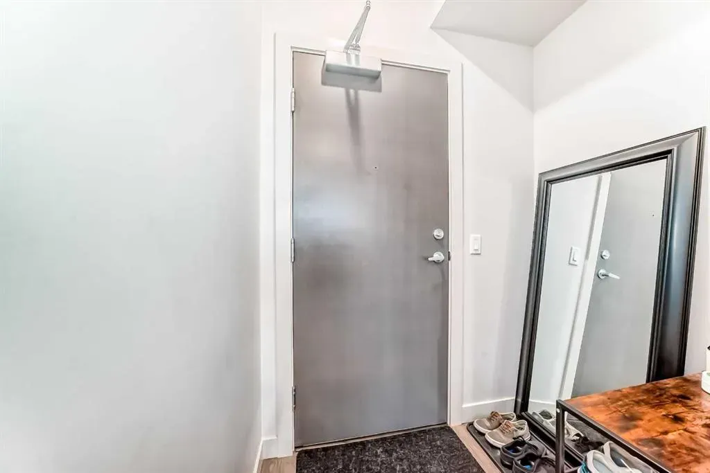 1107 Gladstone Road NW, #311