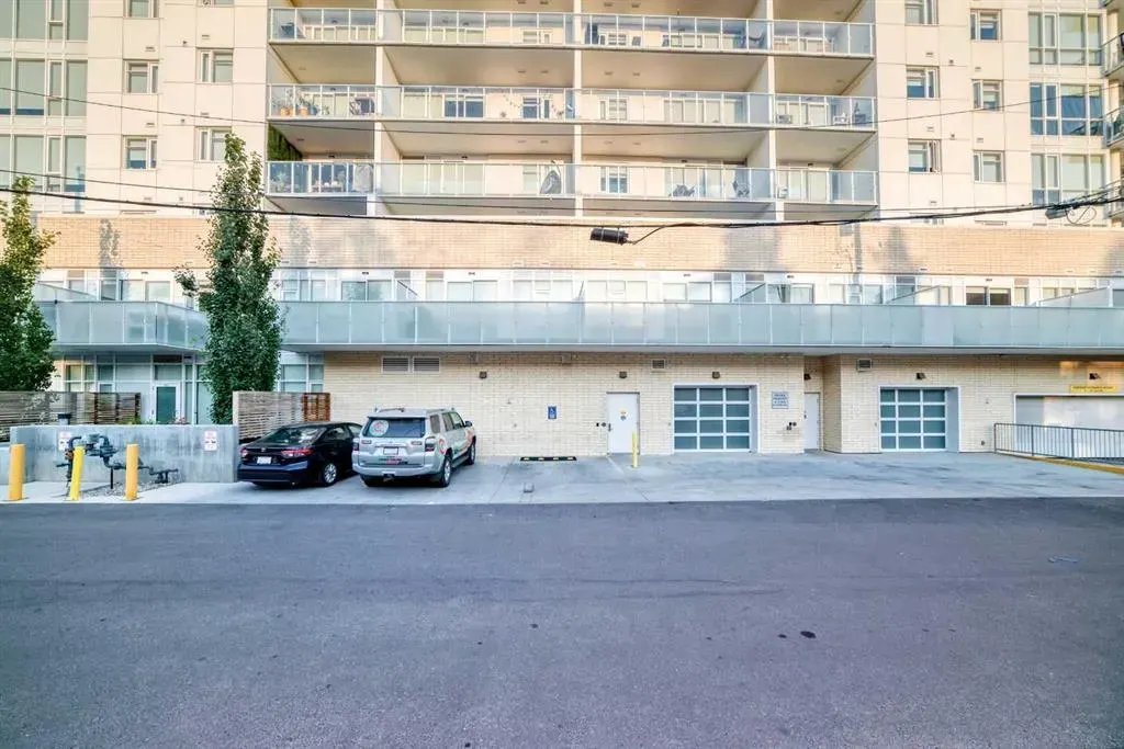 1107 Gladstone Road NW, #311