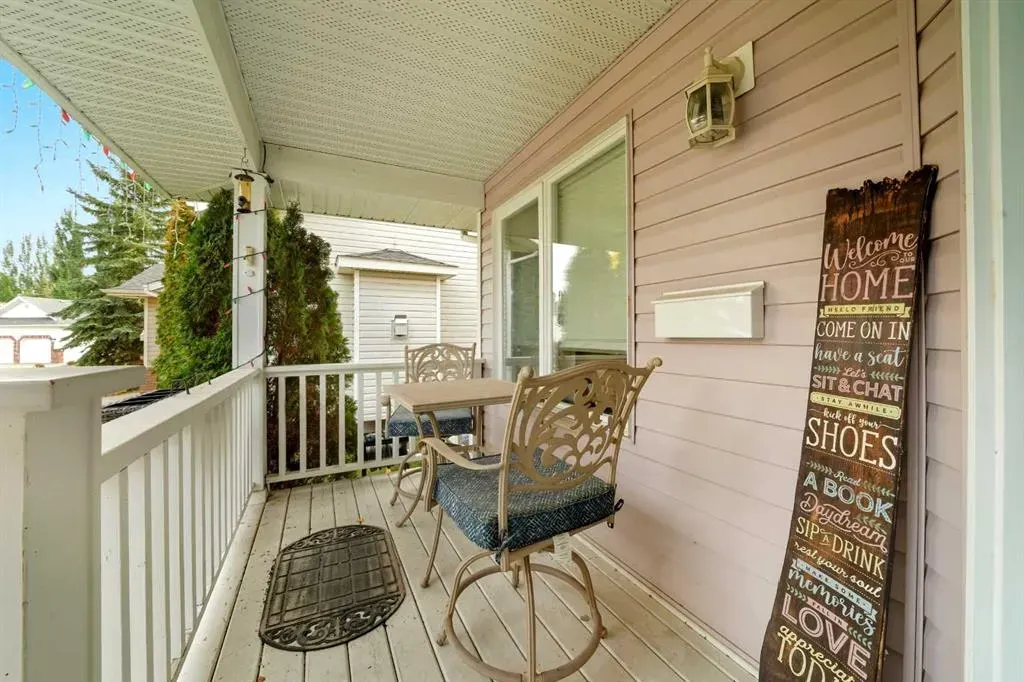 65 Asmundsen Avenue