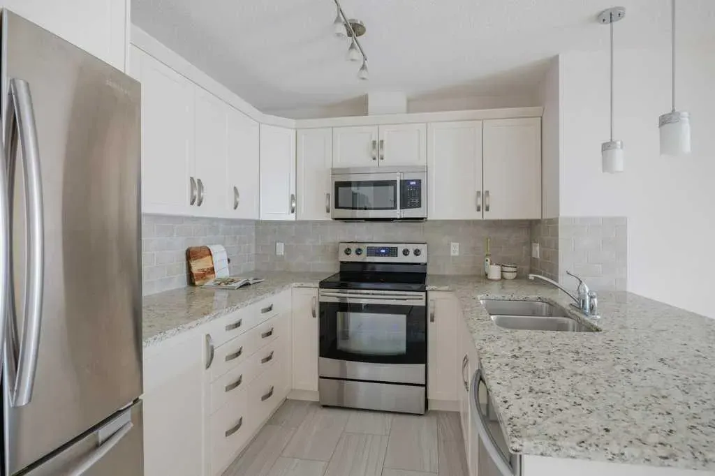 115 Prestwick Villas SE, #3305