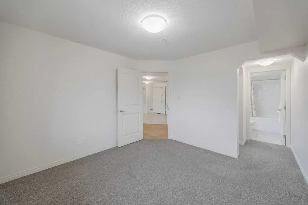 115 Prestwick Villas SE, #3305
