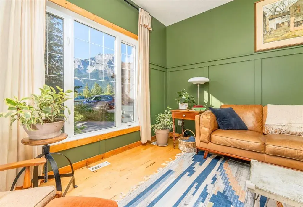 36 Windridge Road, #3