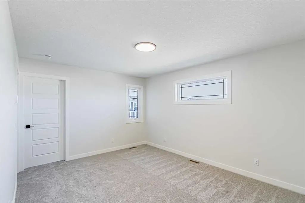 34 Amblefield Heights NW