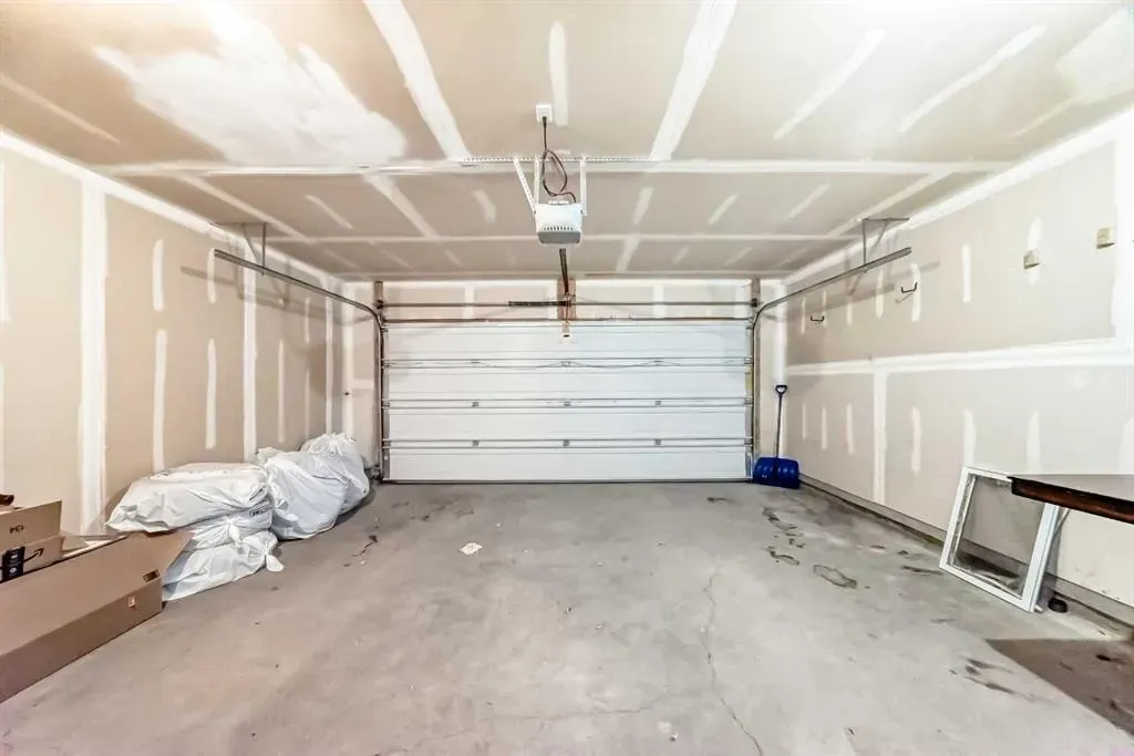 1741 36 Avenue SW, #2