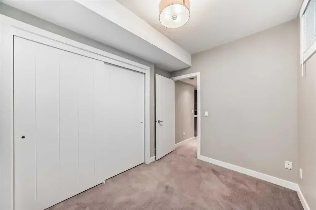 1741 36 Avenue SW, #2