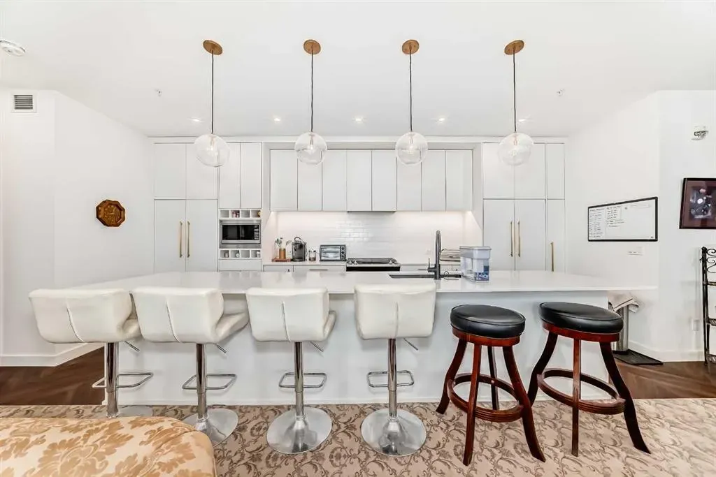 4275 Norford Avenue NW, #407
