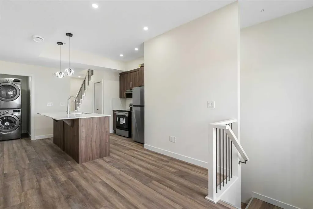 156 Park Street, #313
