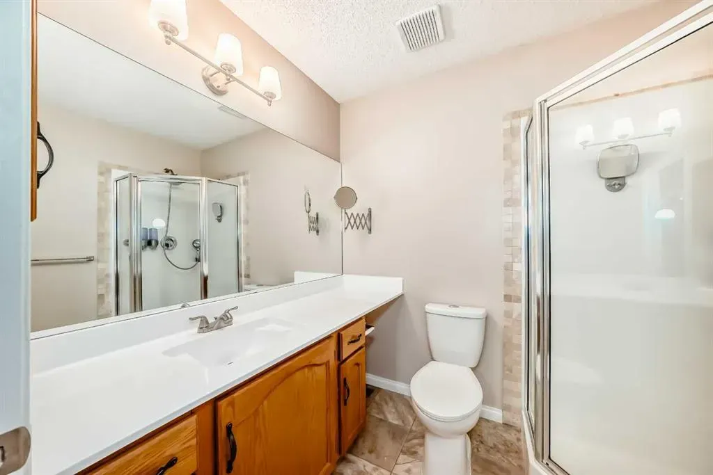 17 Kingsland Court SW