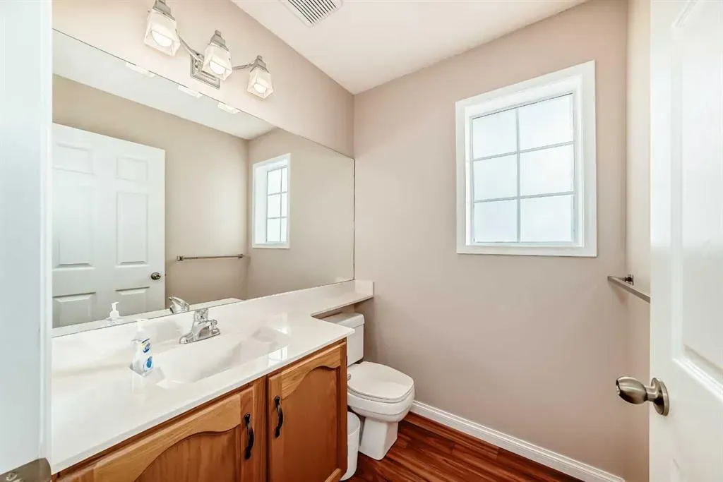 17 Kingsland Court SW