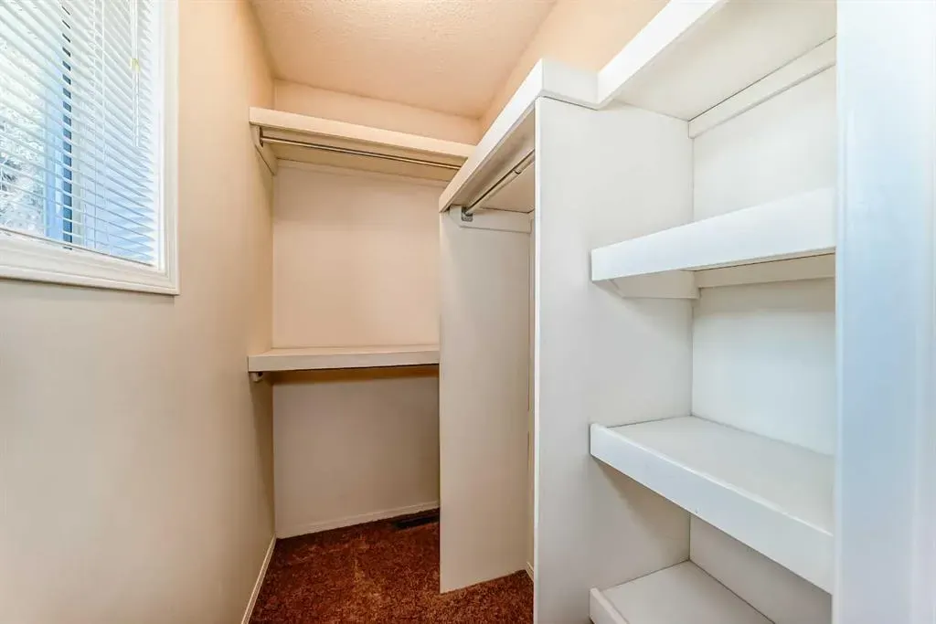 17 Kingsland Court SW