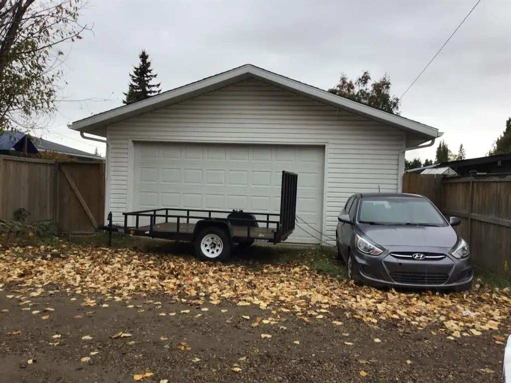 16 Mcleod Drive