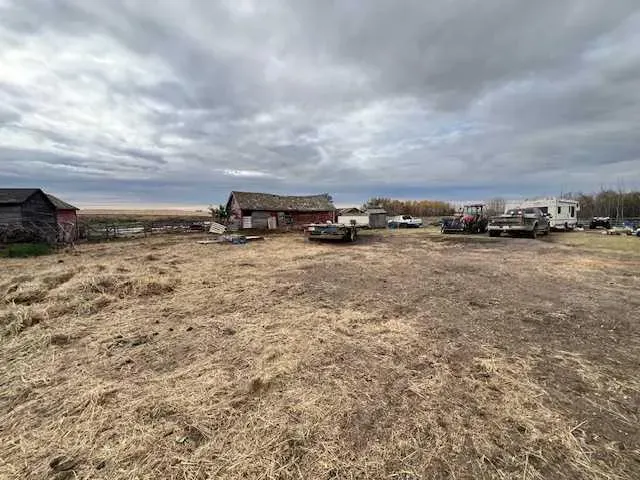 12229 Twp Rd 484