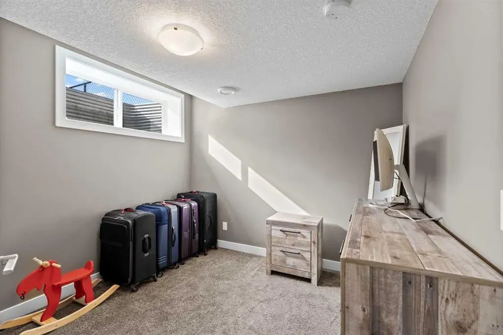 7 Cooperswood Court SW