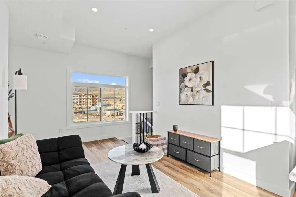 156 Park Street, #112