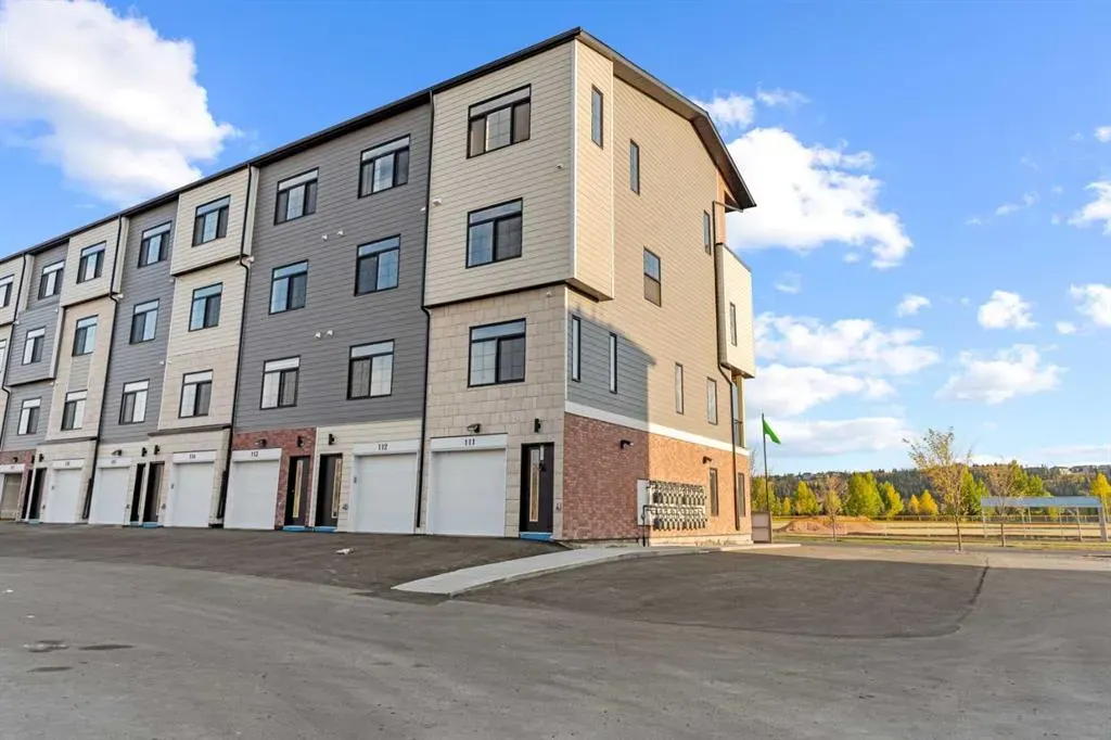 156 Park Street, #112