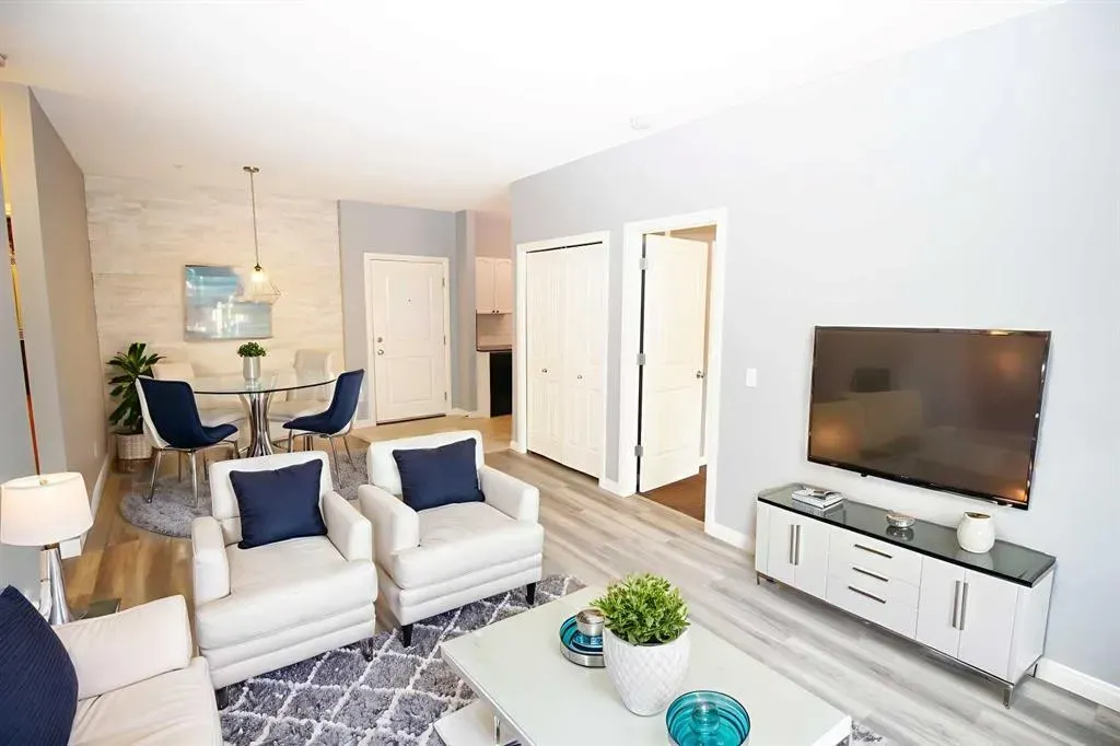 8 Prestwick Pond Terrace SE, #106