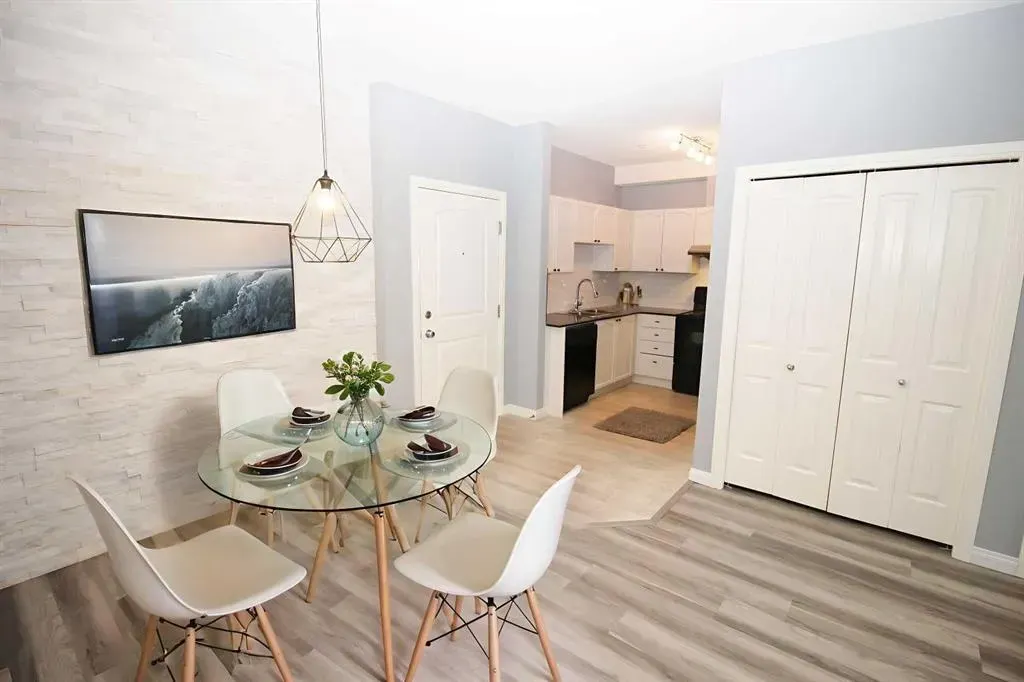 8 Prestwick Pond Terrace SE, #106