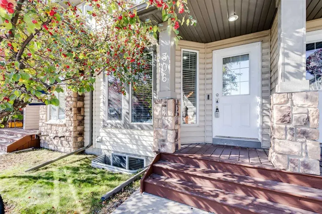 2445 Kingsland Road SE, #306