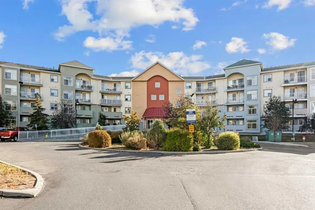 700 Willowbrook Road NW, #2401