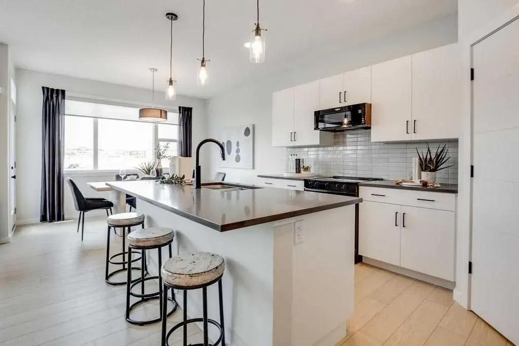 182 Walgrove Manor SE