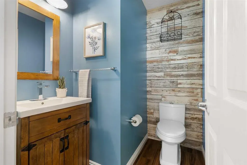2227 Sagewood Heights SW