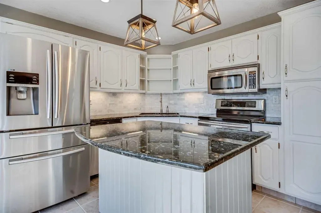 107 Wood Valley Drive SW