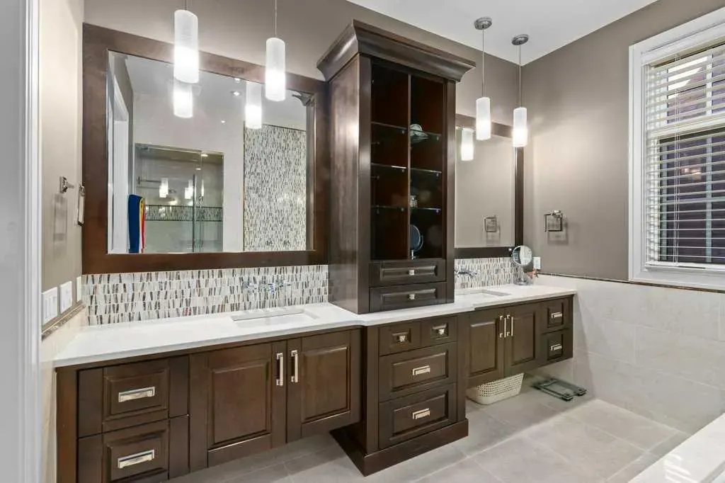 233 Heritage Isle