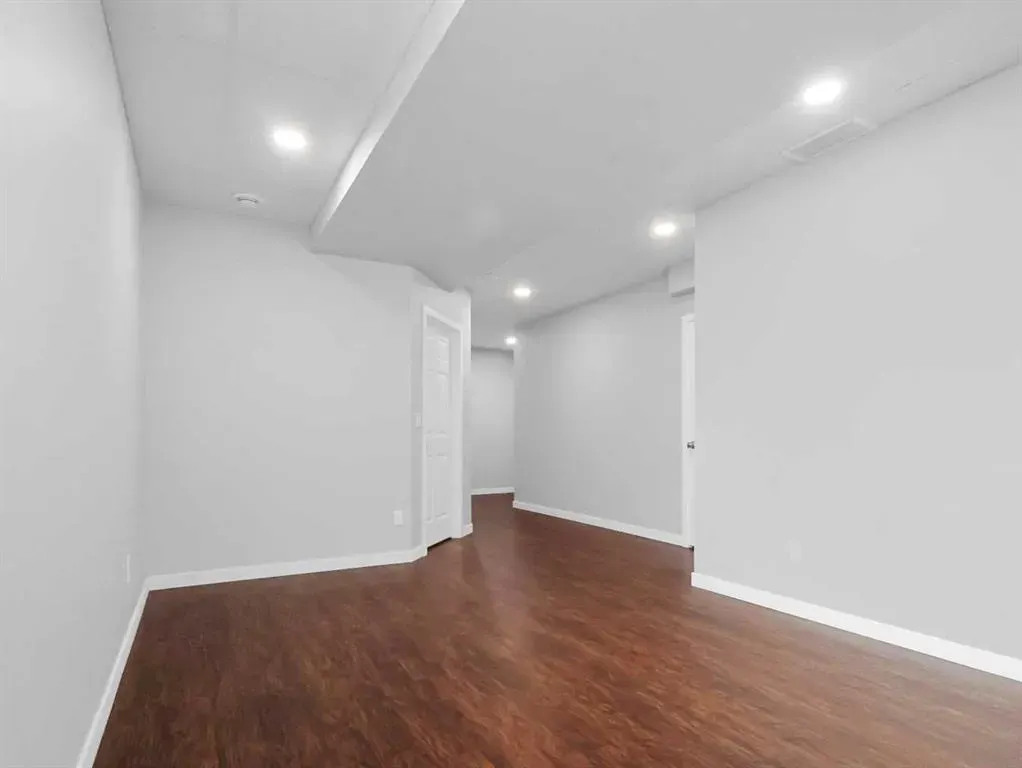20 Evanscrest Place NW