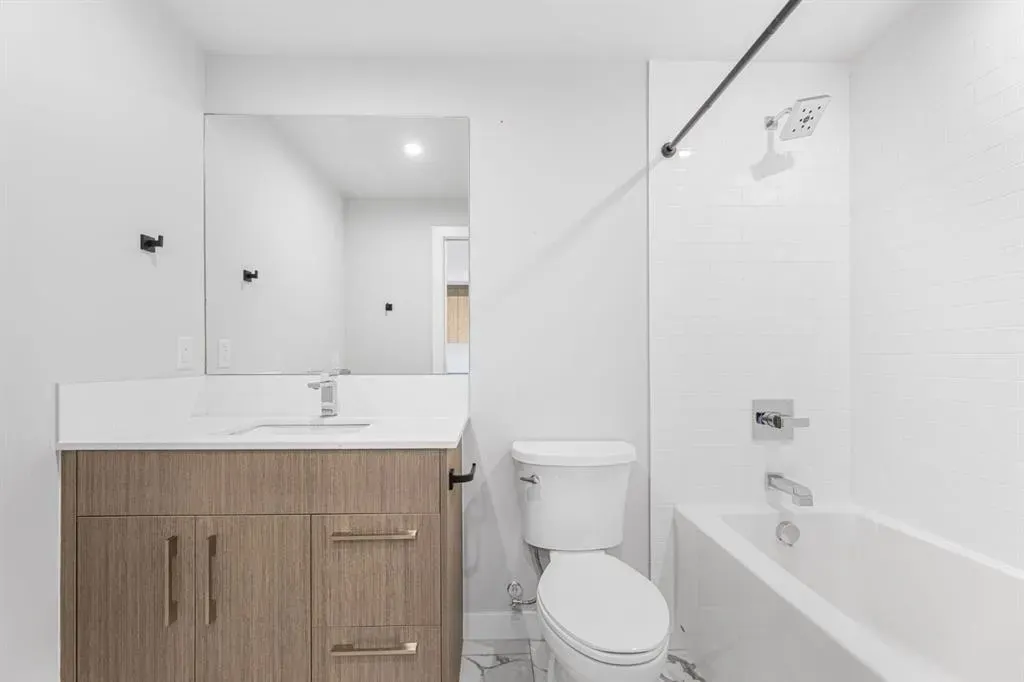 110 18A Street NW, #647