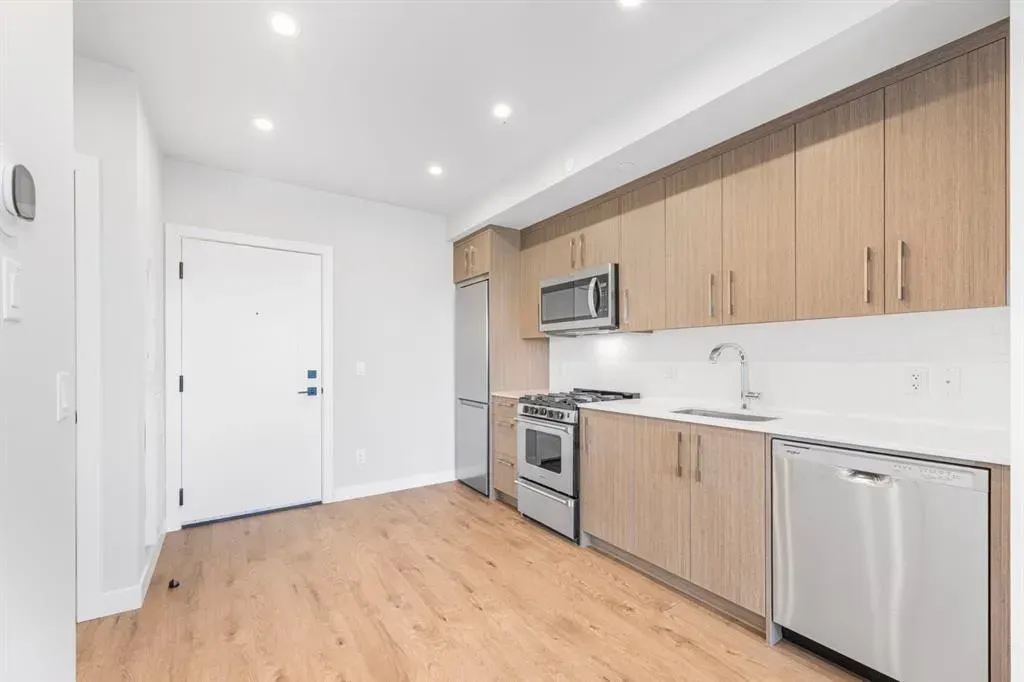 110 18A Street NW, #647