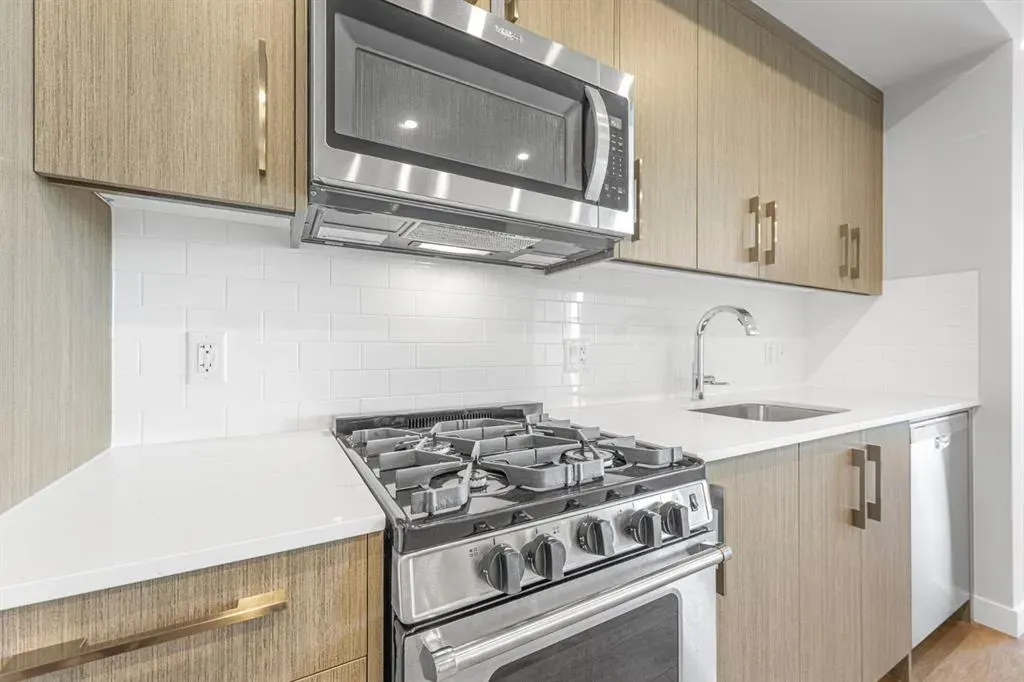 110 18A Street NW, #647