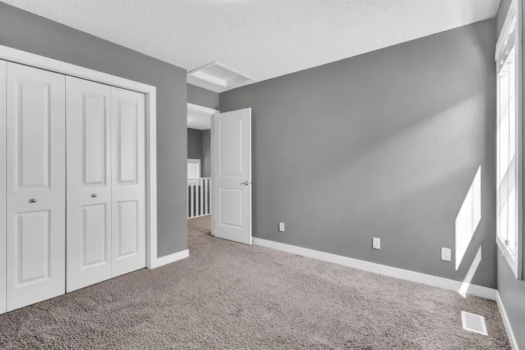 263 Chaparral Valley Way SE