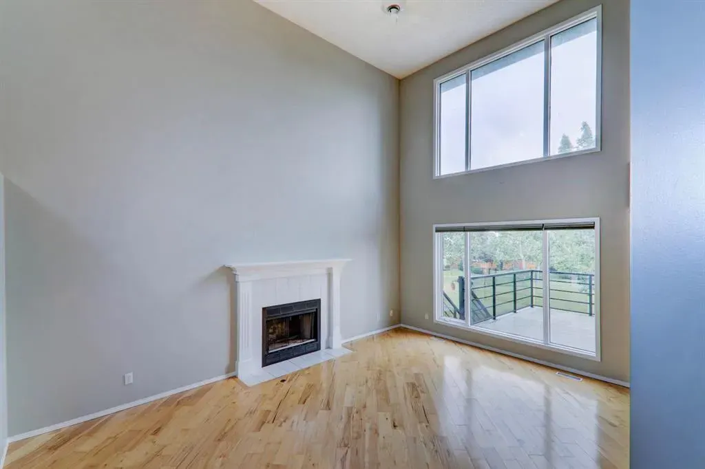 435 Douglas Ridge Mews SE