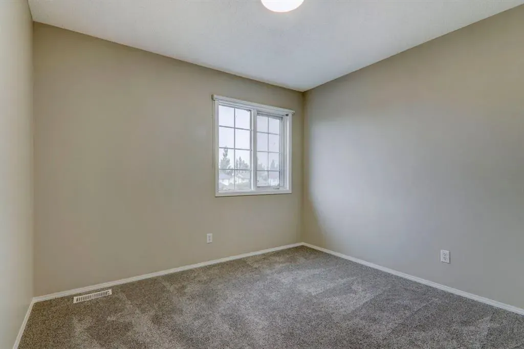 435 Douglas Ridge Mews SE