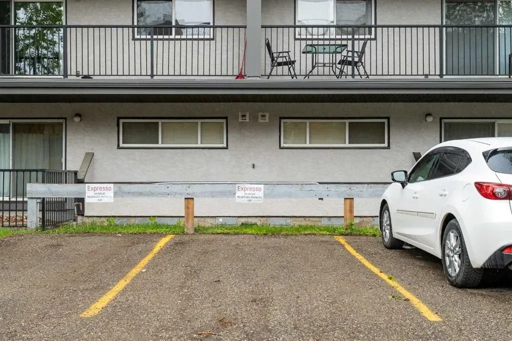 355 5 Avenue NE, #208
